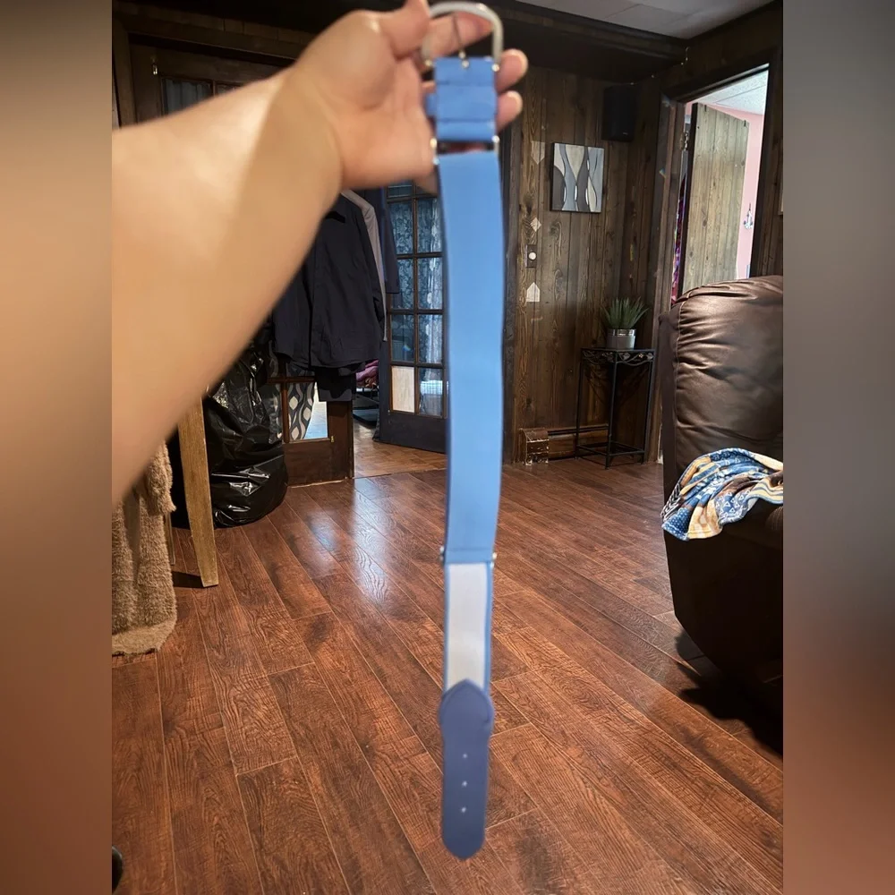 Unisex Kids Blue Elastic Stretch Belt with Silver Buckle Size 7